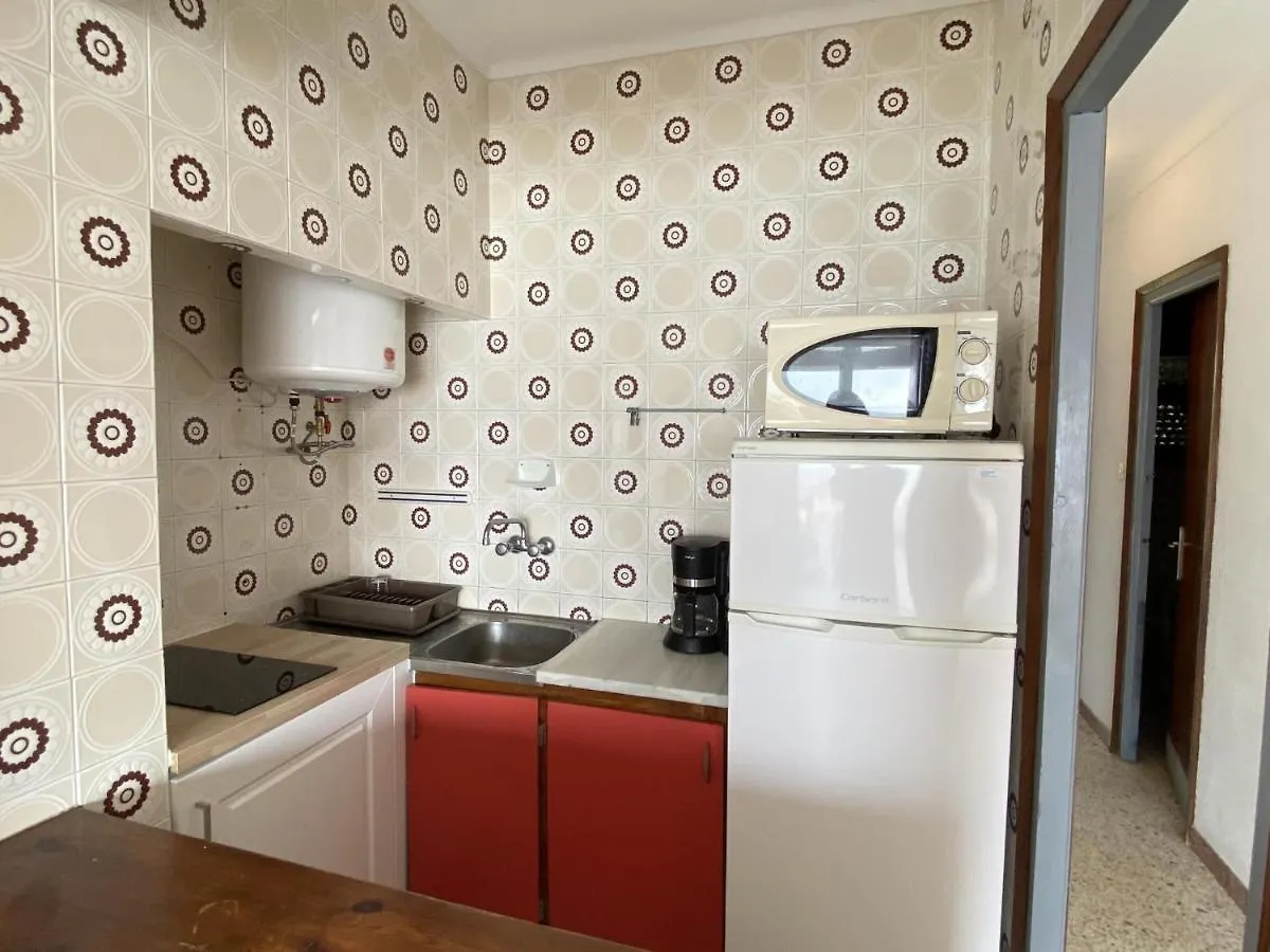 Verones 2C Apartman Roses